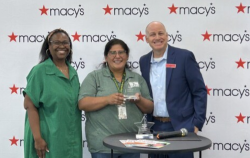 Advocate for Youth Awards celebrate teachers and community leaders.