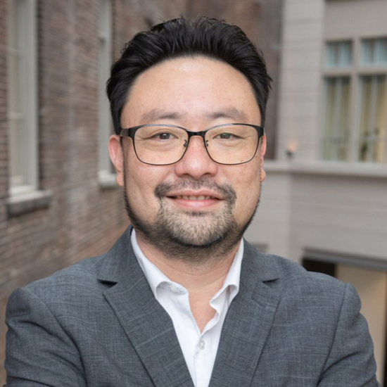 Headshot of Taek Lee